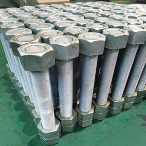 Hot Dip Galvanised Stud Bolts & Nuts